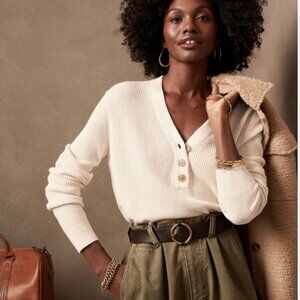 Off-White Henley Banana Republic - Size L